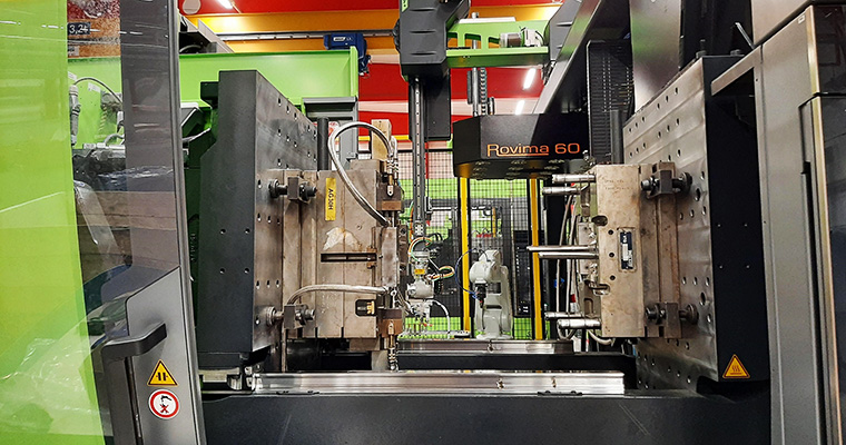 New injection moulding machines at Weland Plastic